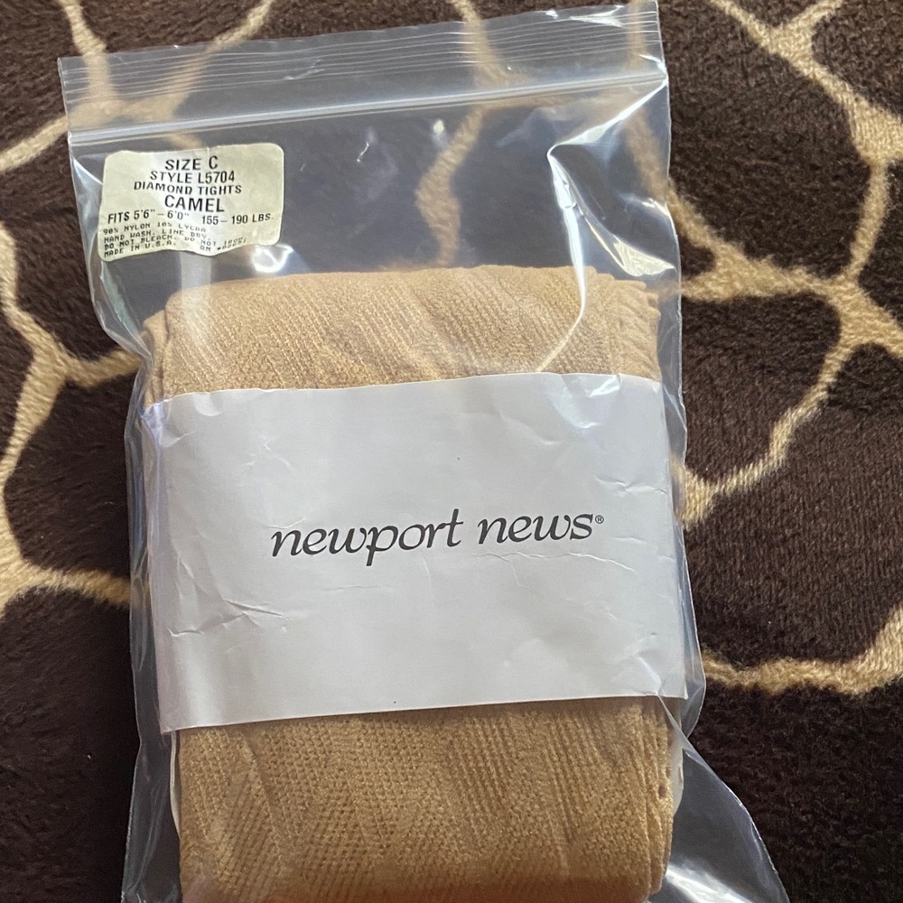 Newport News Camel Diamond Tights